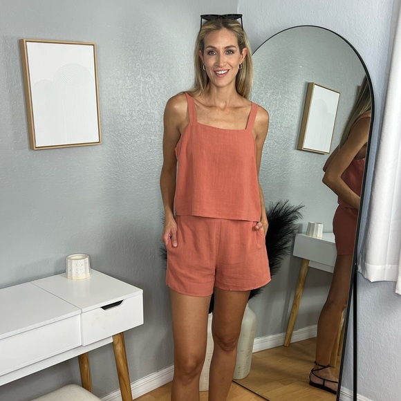 From my closet to yours ✨ - Picture 4 of 8